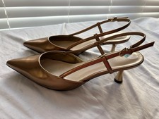Woman's Dress Shoes Nine West Gold Slingback Kitten Heel Shoes Pumps Sz. 8
