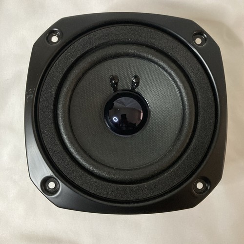 Kenwood JL-980AV Midrange T06-0230-05 Scuffs Please See Photos