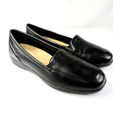 Easy Spirit Women’s Slip On Size 7M Devitt Smooth Leather Loafers Flat Black