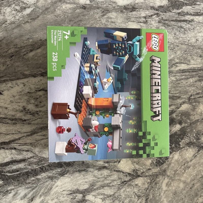 LEGO Minecraft the Warden Encounter Building Set