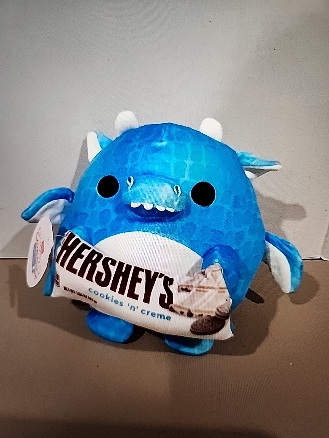 Snackles 8 inch SERIES TWO Blaze the Dragon with Hershey Cookies n Cream Bar
