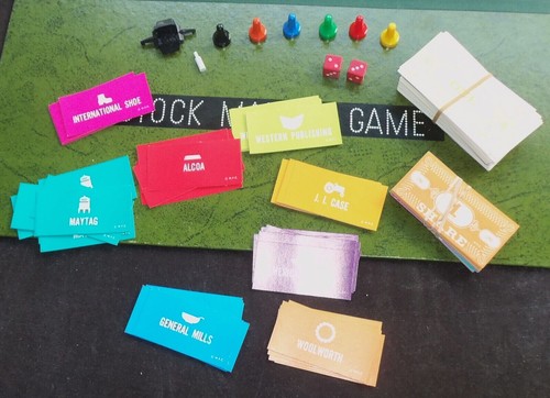 Vintage STOCK MARKET GAME 1968 Deluxe Trading AMERICAN MOTORS Board Game PART! - Picture 3 of 3