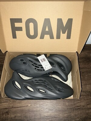 Adidas Yeezy Foam Runner Carbon DeadStock Size 12