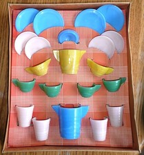 Akro Agate 21-Piece Stacked Disc Childs Tea Set - Multi Colored