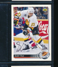 1992-93 Upper Deck #114 Garry Valk Vancouver Canucks Signed Autograph (HR89)