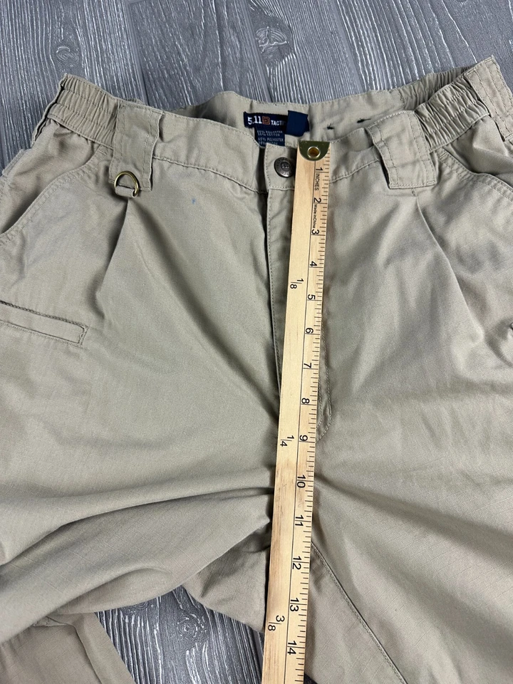 5.11 511 Tactical men's Pants Utility Cargo Size Large Tan 34x32 - Image 4 of 4