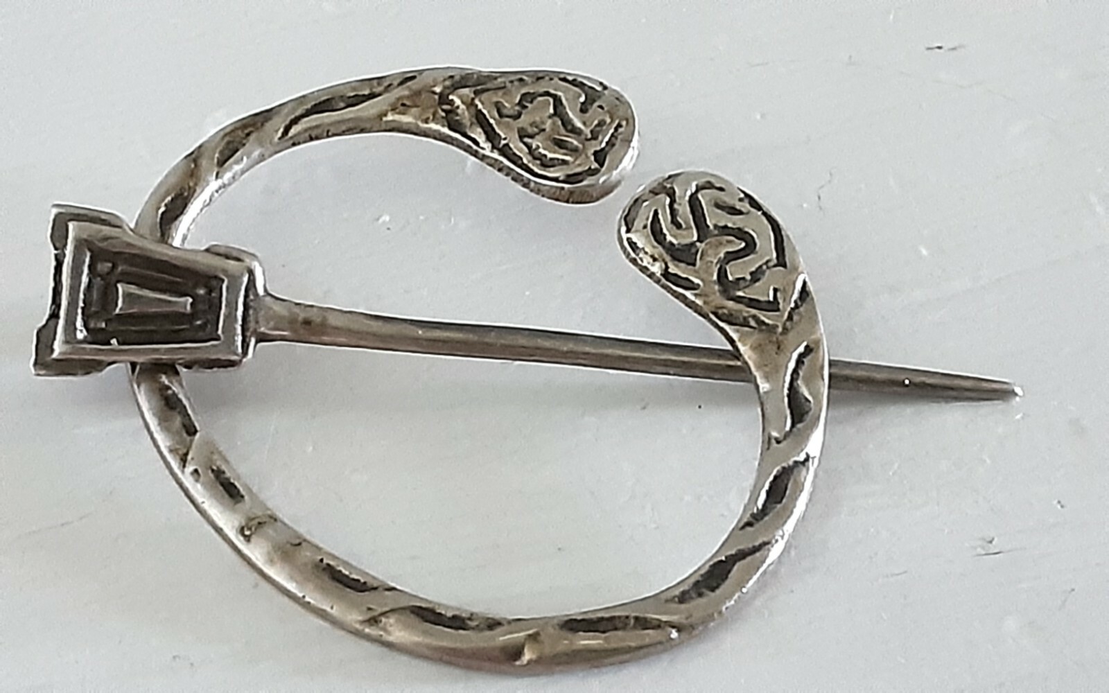 Scottish Solid Silver Celtic Knot Penannular Pin … - image 6
