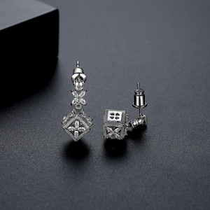 Authentic Dainty Special Design Four Leaf Clover Flower Dangle Cube Clear CZ Earrings
