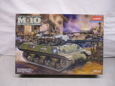 Academy US Tank Destroyer M-10 Gun Motor Carriage 1/35