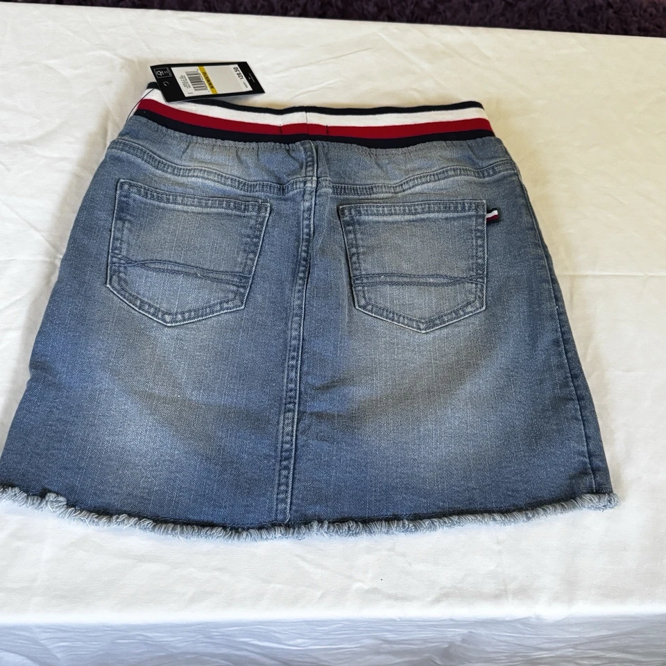 Tommy Hilfiger 儿童女孩牛仔蓝色牛仔裙 M 码 8/10 全新带标签 — 第 4/4 张图片