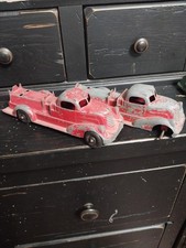 Hubley Casted Metal Fire Truck LOT - 2pcs - Vtg USA Cast - Red - 40's - 50's Era