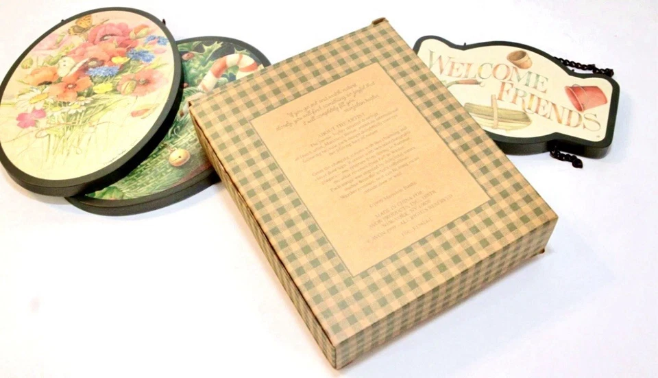 Marjolein Bastin SIGNO DE BIENVENIDA MADERA 4 estaciones intercambiable vintage nuevo en caja Foto 2 de 4