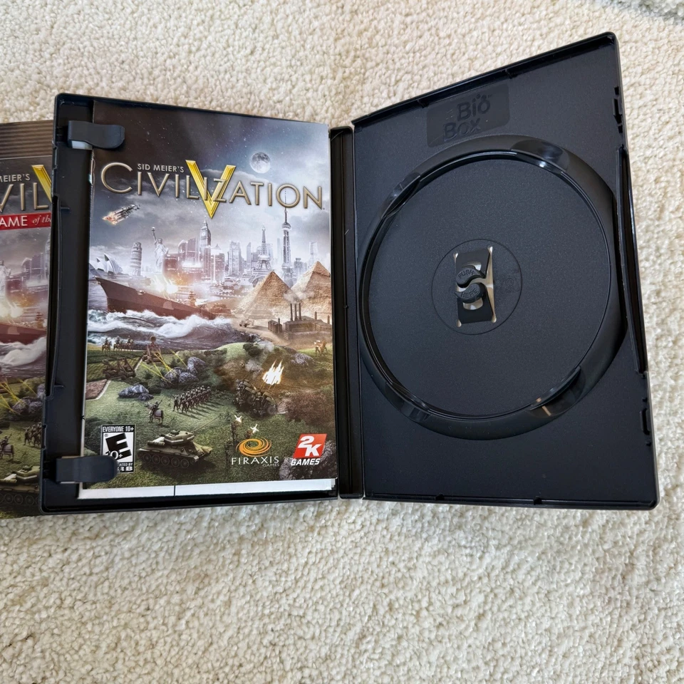 Sid Meier's Civilization V 5 Game of the Year Edition PC CASE AND MANUAL ONLY - Image 4 of 4
