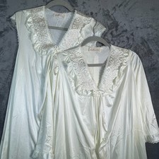 Vtg Collectibles JC Penney Lingerie Robe Gown Set M Ivory Metal Button USA 2 Pc