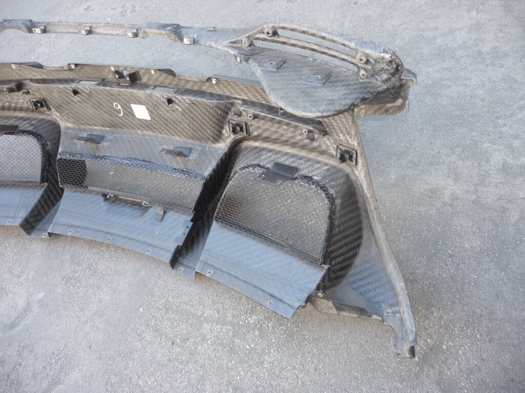 McLaren 675LT GTR Rear Bumper Center Diffuser Carbon Fiber Glossy 11A9898RP OE