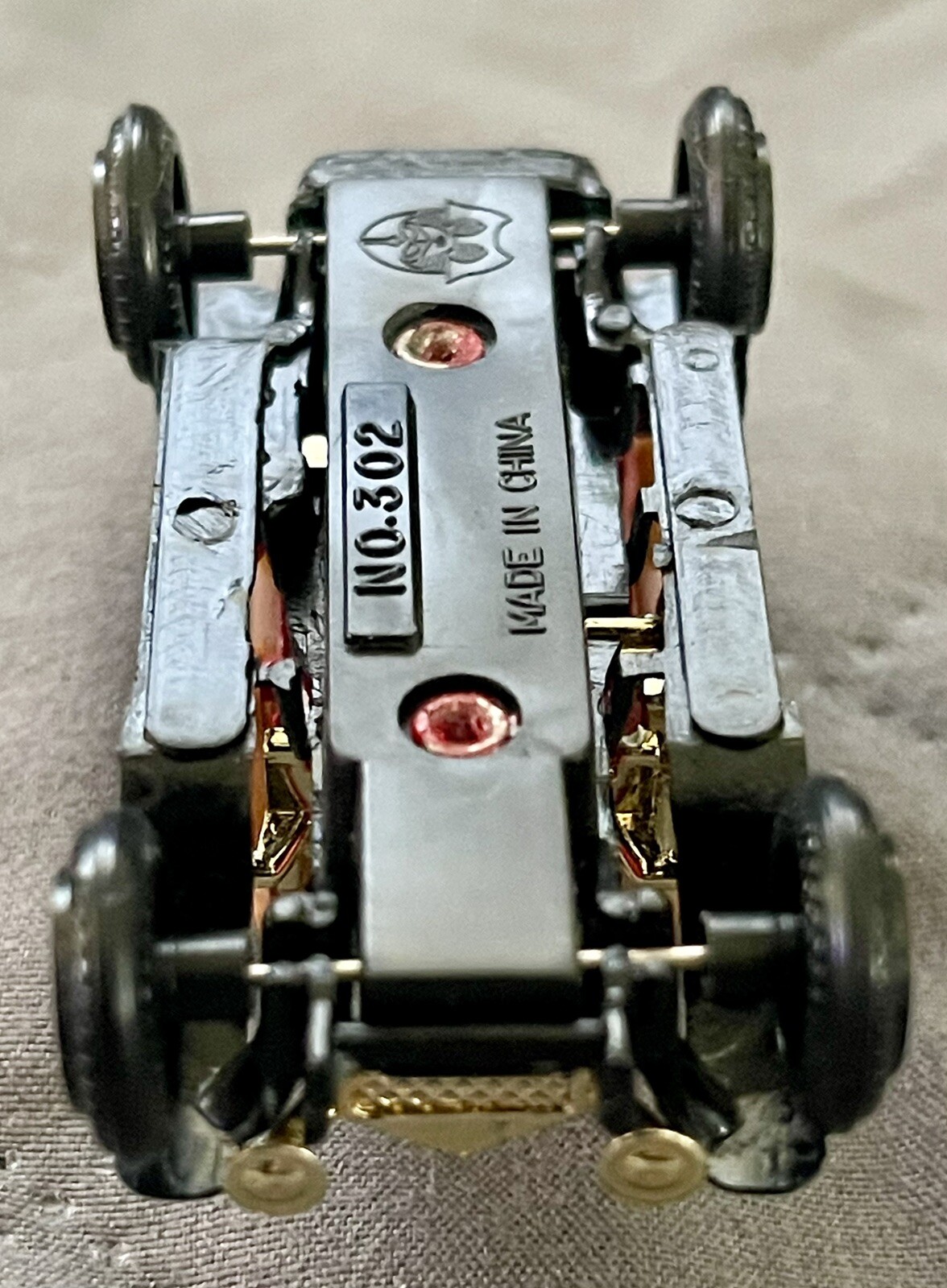 Picture 12 of 16
