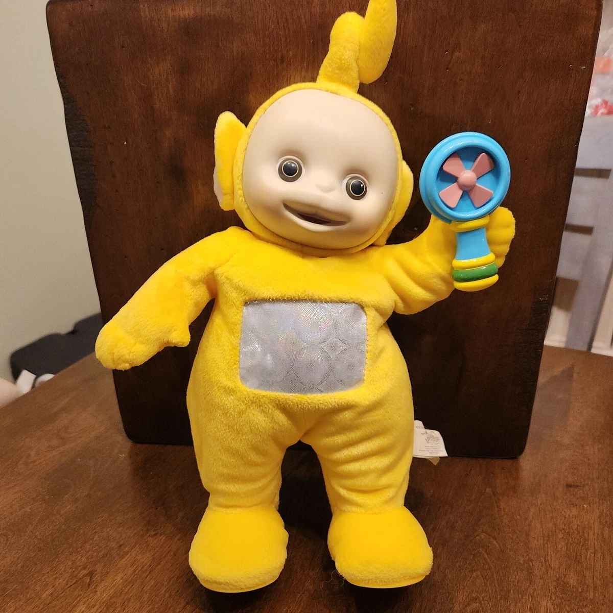 Lala teletubby doll deals