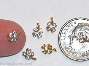 2pc-Miniature-tiny-floating-Flatback-Crystal-four-leaf-Clover-findings-7x5mm-NEW