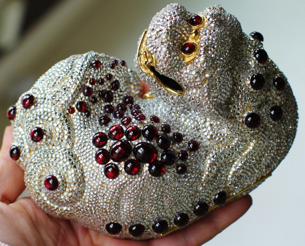 Vintage 1980’s Judith Lieber Foo Dogs Python & Gemstone Belt. (mc) Judith Leiber Gold Fu Foo Dog Ming purse Dragon Garnet  main image 2