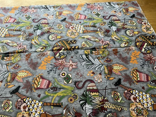 Ubuntu by Paintbrush Studio Fabrics 1 Yard Pattern #120-99783 Vintage - Picture 9 of 10