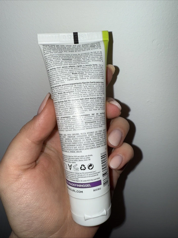 DevaCurl Ultra Defining Gel 44,3 ml - Bild 2 von 2