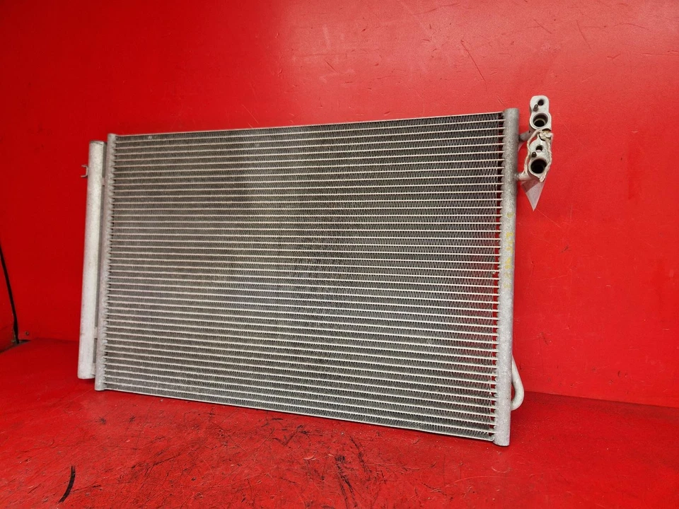 BMW 3 SERIES 2010 AIR CON CONDENSER 4.0L PETROL S65B40O0 S65B40A 64539229022 - Image 2 of 4