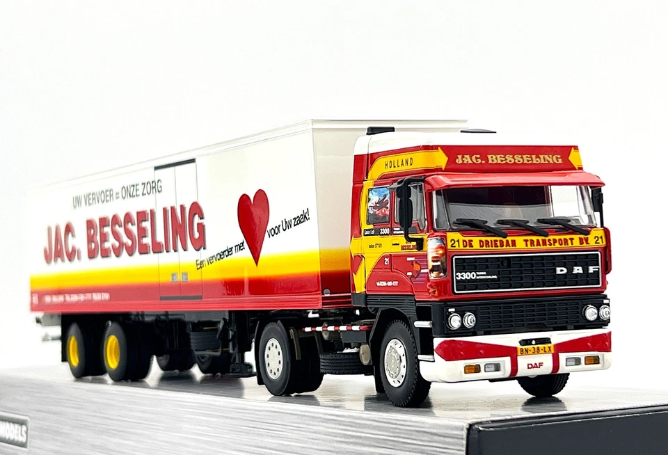 DAF 3300 space cab 4x2 box trailer "De Drieban Transport" WSI truck models 1:50 - Image 2 of 4