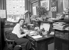 1918 NYC Upkeep Of A City Car Author Gladys Joel Glass Camera Negatives (2) — photo 1