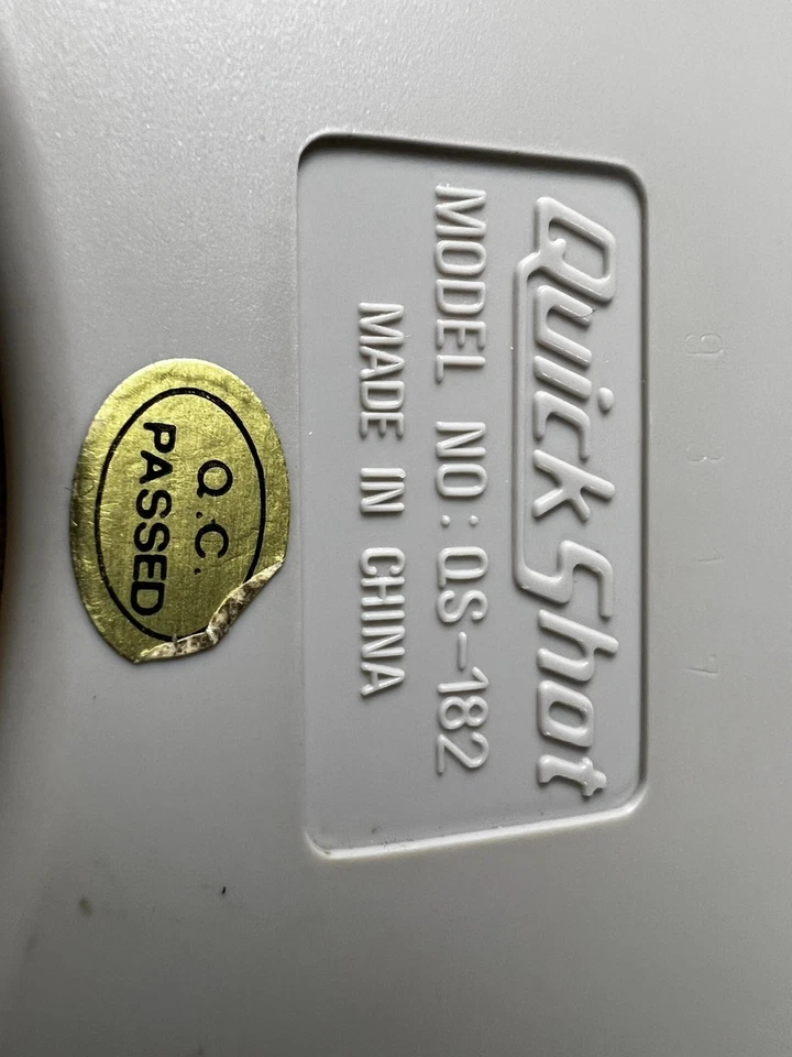 Quick Shot Gamepad for the Nintendo SNES (QS-182) Good Condition. - Image 4 of 4
