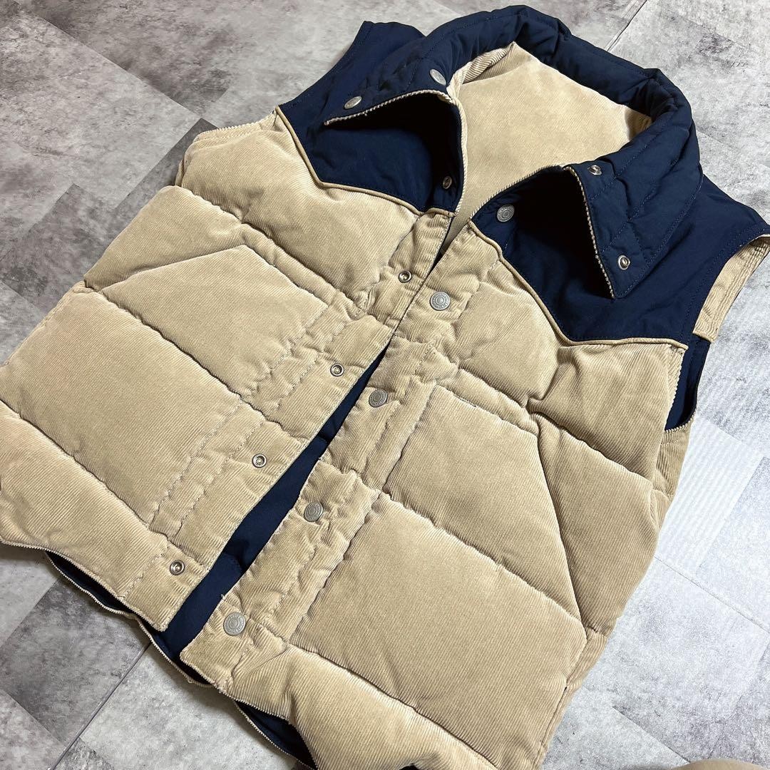 Flat Head Reversible Down Vest 34 - image 12