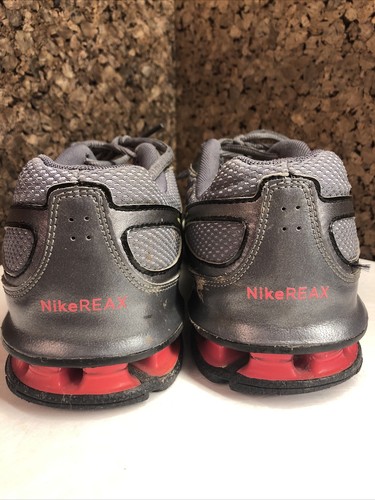 Nike Reax Run Dominate Gray Pink Running Shoes Sneakers 456819-063, Size 8 - Picture 4 of 12