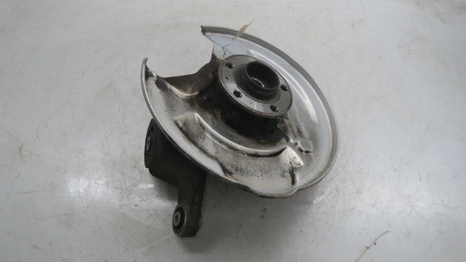 2017-2021 Volvo S90 OEM Left Rear Driver Side Spindle Knuckle 31445103 - Image 3 of 4