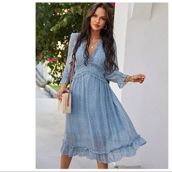 blue dress with long sleeves and ruffles summer dress M