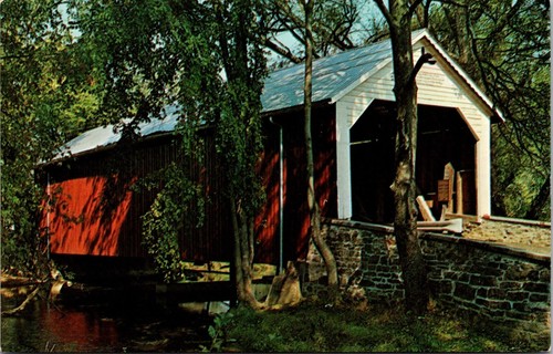 Postcard Miffinburg Pa. Covered Bridge Vintage UNP - Picture 1 of 2