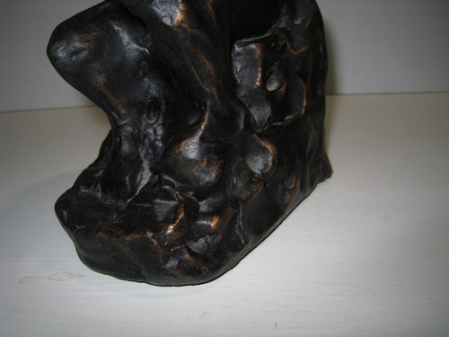 Heavy "Thinking Man" Paperweight Dark Brown Gold Accent Plaster 8"x4" - Picture 7 of 7