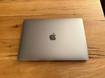 Apple MacBook Air 13 Zoll (256GB SSD, M1, 8GB) Laptop - Space Grau 