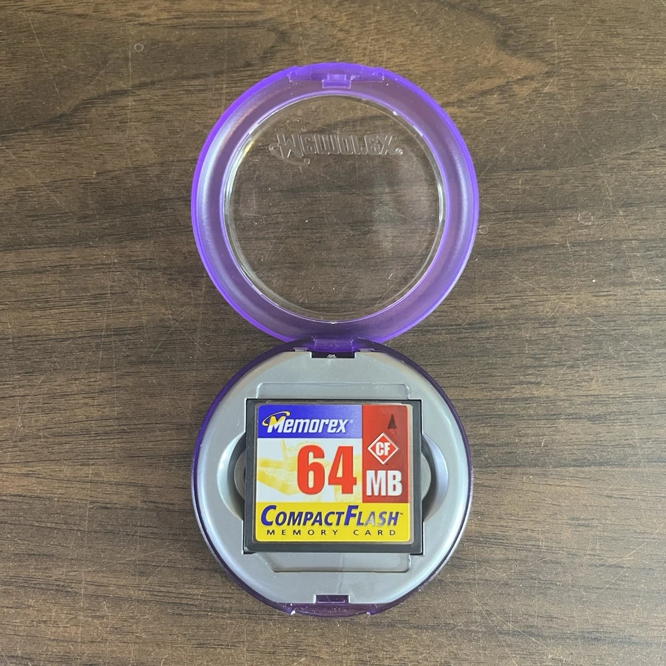 MEMOREX COMPACT FLASH MEMORY CARD 64MB With Case - Image 2 of 4