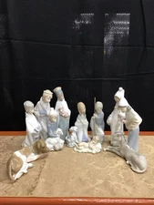 Lladro Nativity