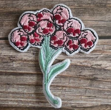 Pink Skull Bouquet Gothic Y2k Streetwear Grunge Skater Iron on Patch