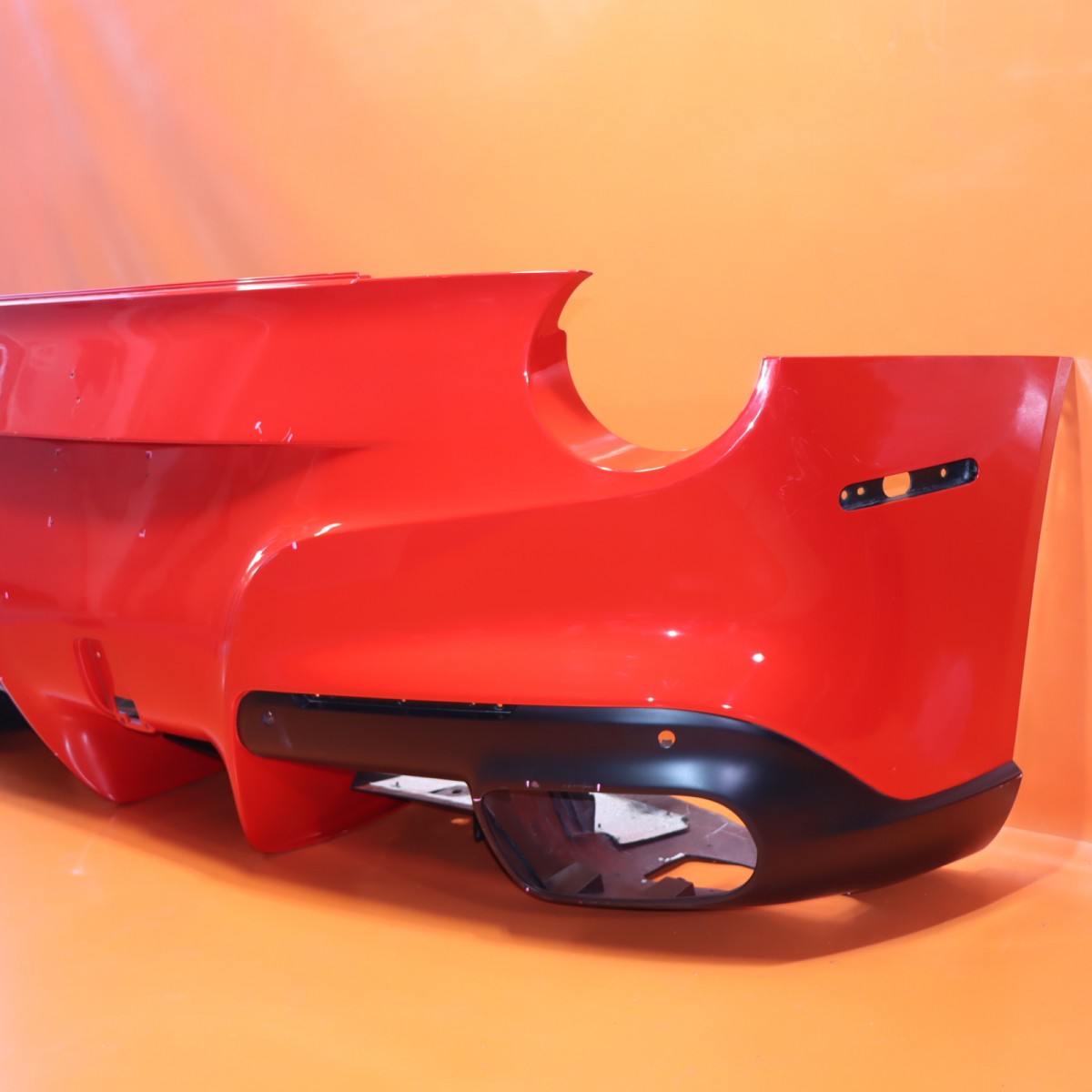 FERRARI F12 BERLINETTA REAR BUMPER 2012 2013 2014 2015 2016 2017 084358900 OEM