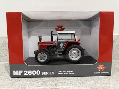 Universal Hobbies - Massey Ferguson 2680 4WD Traktor - 1:32 - UH4108 - Neu/Neuwertig