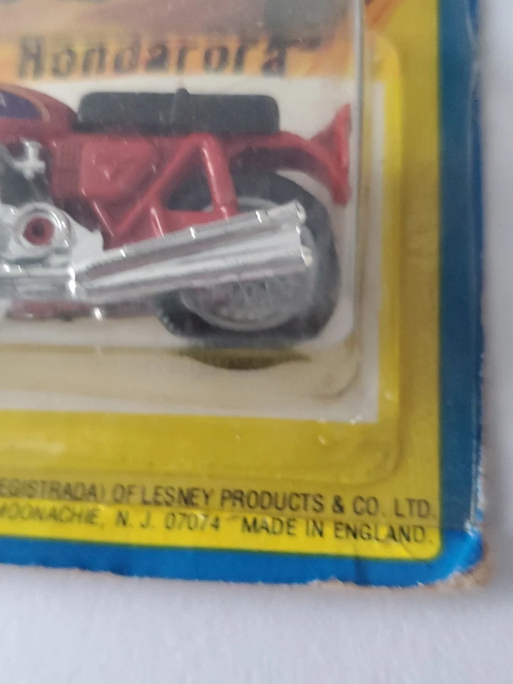 SUPERFAST HONDARORA DIECAST MODEL HONDA CB750 1976 MATCHBOX LESNEY MOTORCYCLE - Image 4 of 4