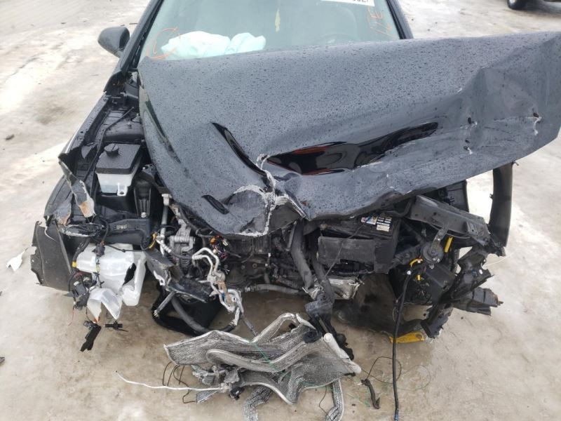 Driver Left Front Spindle/Knuckle Fits 17-20 CADENZA 163553