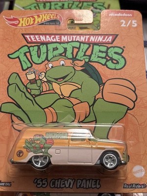 Hot Wheels Premium Teenage Mutant Ninja Turtles 2/5  '55 CHEVY PANEL