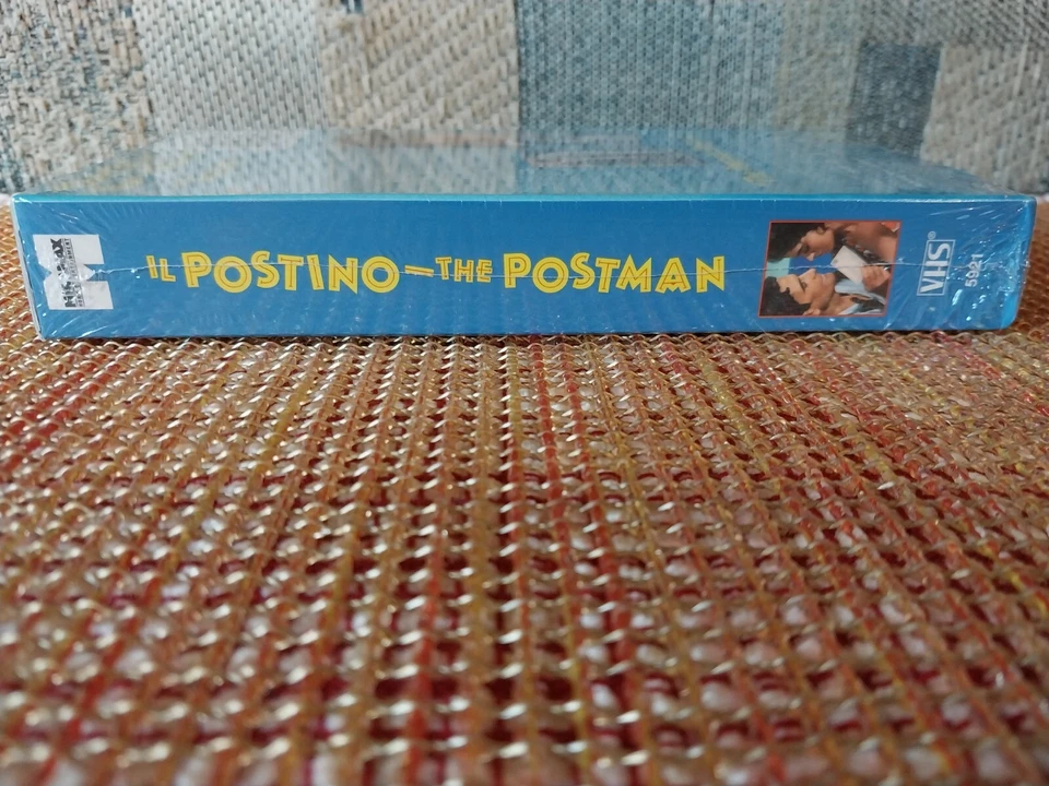 Il Postino The Postman (VHS, 1995) NEW, Sealed - Image 4 of 4