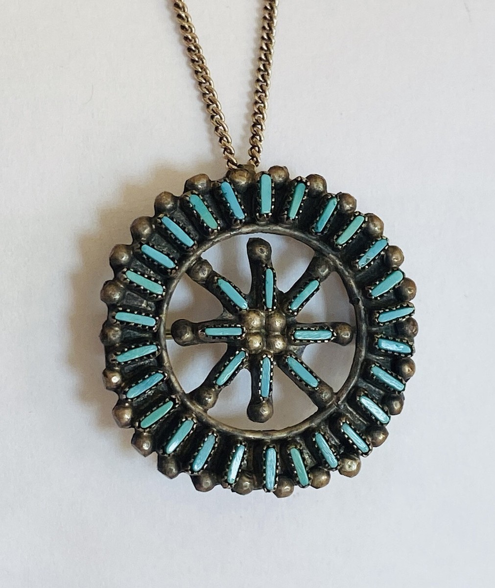 VINTAGE NAVAJO STERLING SILVER NEEDLEPOINT TURQUOISE PENDANT