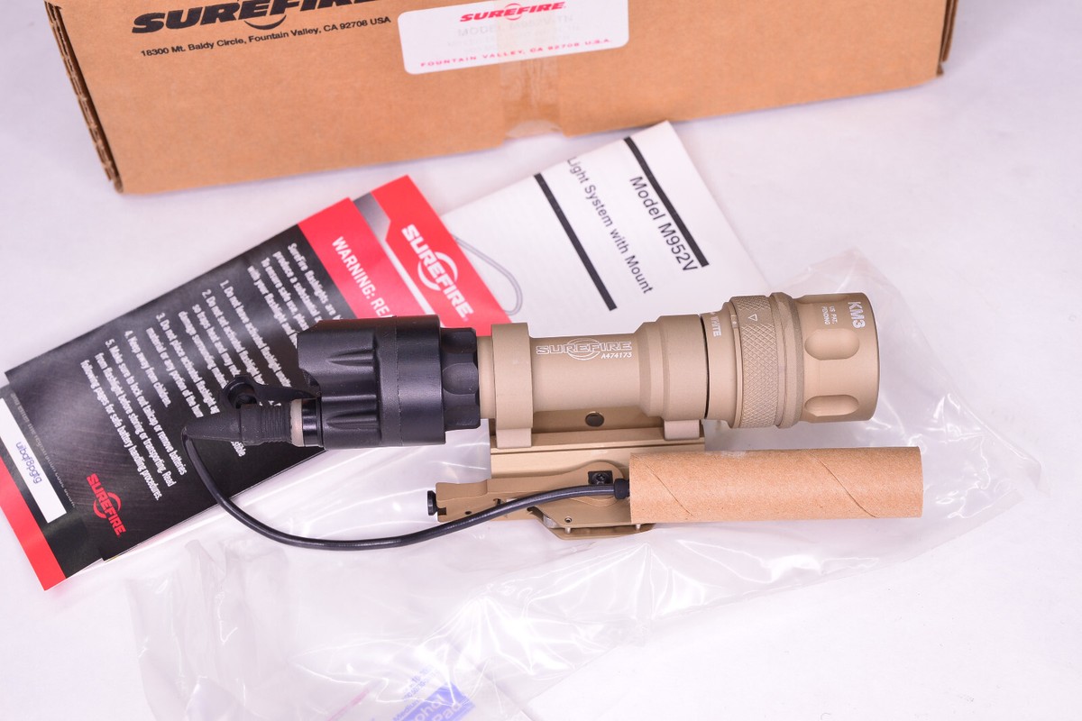 Surefire M952-V Tactical Flashlight with KM3 Vampire LED IR Head