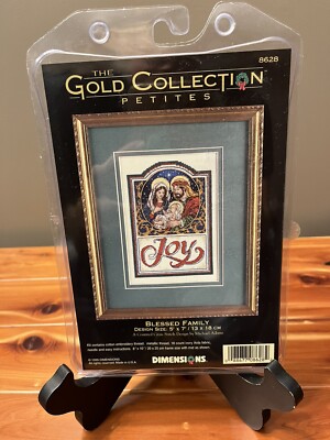 Gold Collection Dimensions Cross Stitch kit Petites Blessed Family 1999