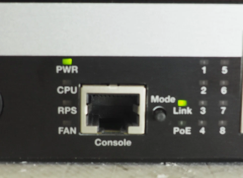 Extreme Networks/ Enterasys 08G20G2-08P 8 port 10/100/1000 Switch - Image 2 of 4