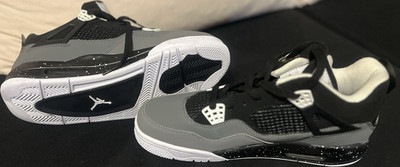 Jordan 4 Herren Sneaker Schwarz Grau Weiß Leder Air Jordan EU 43 Neu